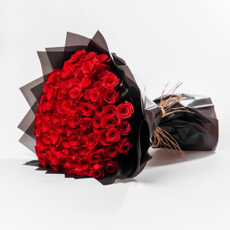 100 Roses of Love