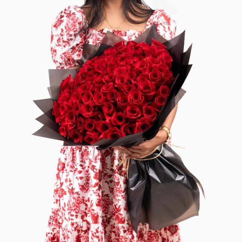 100 Roses of Love