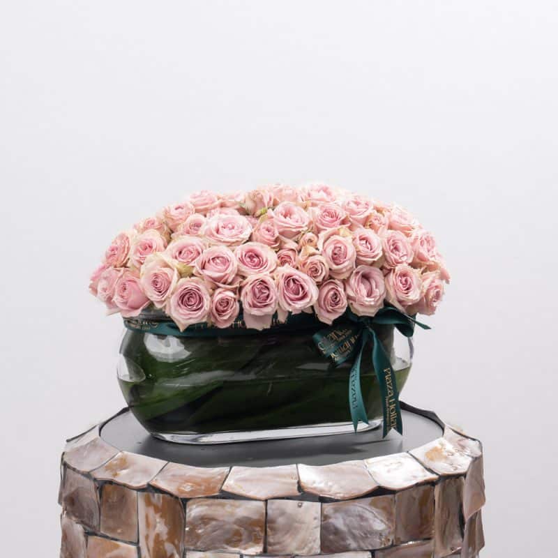 Light Purple Spray Roses in Rectangle Glass Bowl Vase - 18 cm