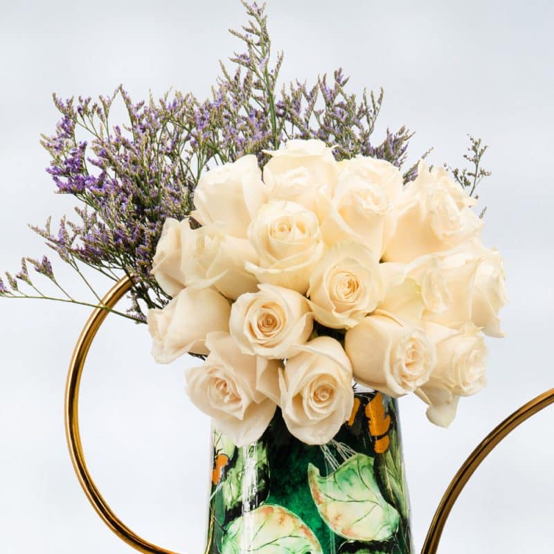 White roses, Limonium.