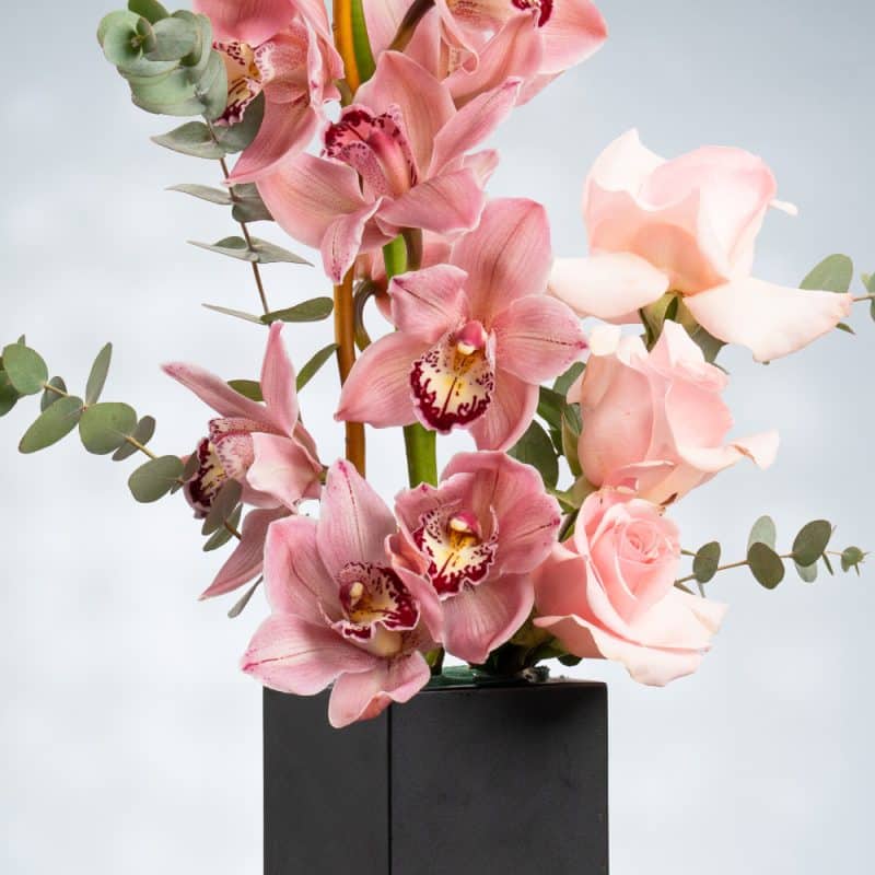 Rustic Charm with Pink Roses and Cymbidium