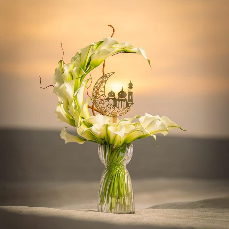 Elegant White Calla Lilies & Golden Salix in Glass Vase (60CM)