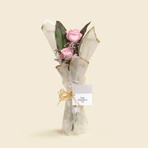 Light Pink Roses Bouquet with Greeting Card