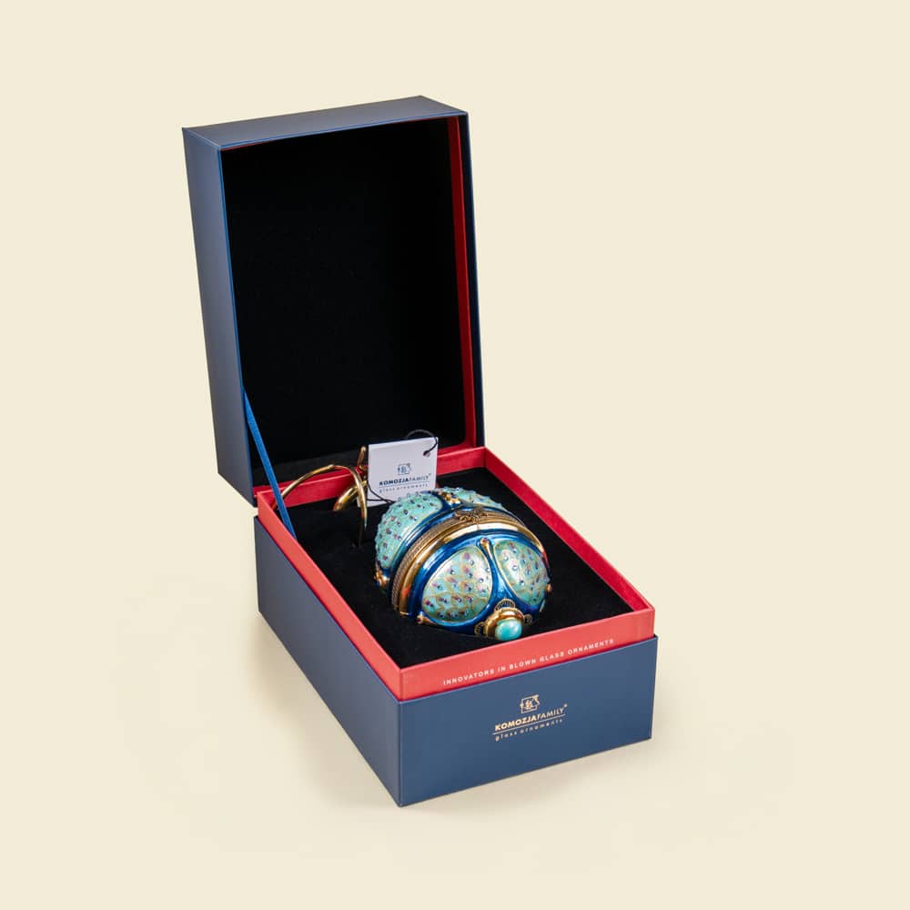 3 Crystal Peacock Hinged Fabergé-Style Egg – Handcrafted Luxury Ornament